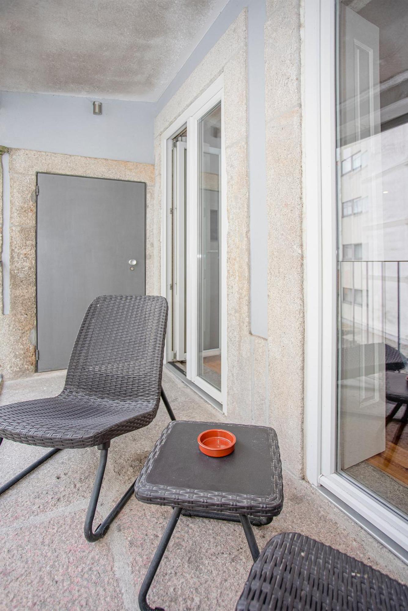 Liiiving In Porto - Heart Of Porto Mezzanine Apartment ภายนอก รูปภาพ