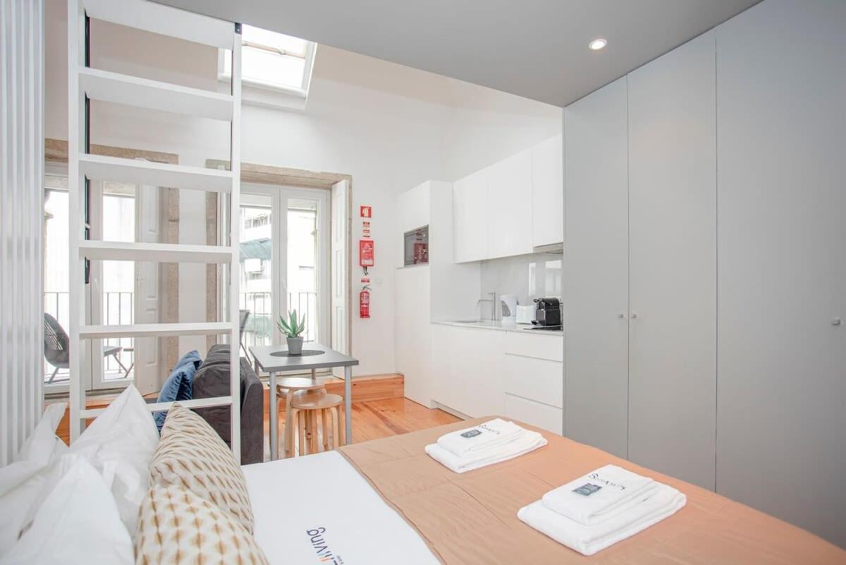 Liiiving In Porto - Heart Of Porto Mezzanine Apartment ภายนอก รูปภาพ